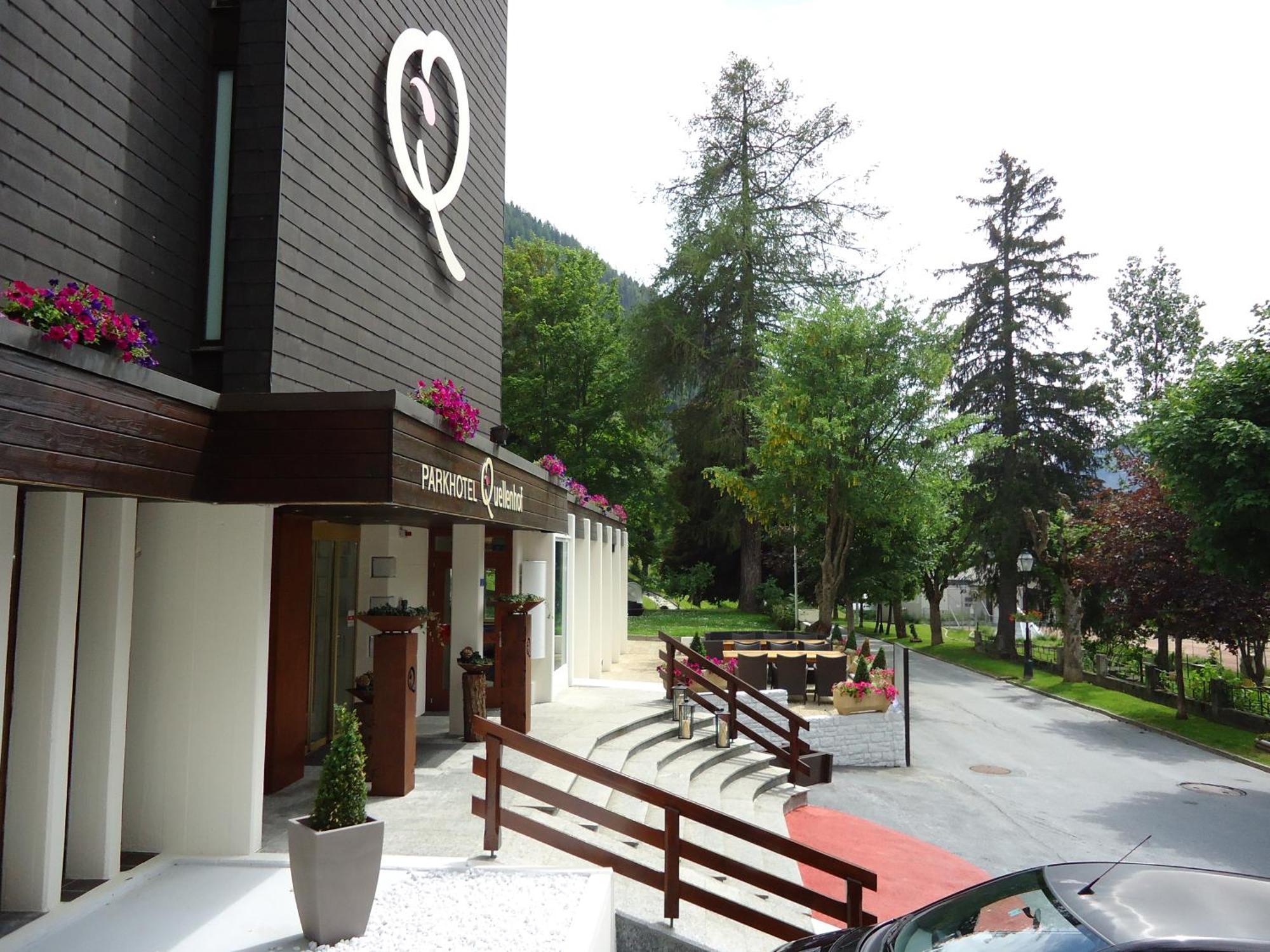 Hotel Quellenhof ลอยเคอร์บัด ภายนอก รูปภาพ