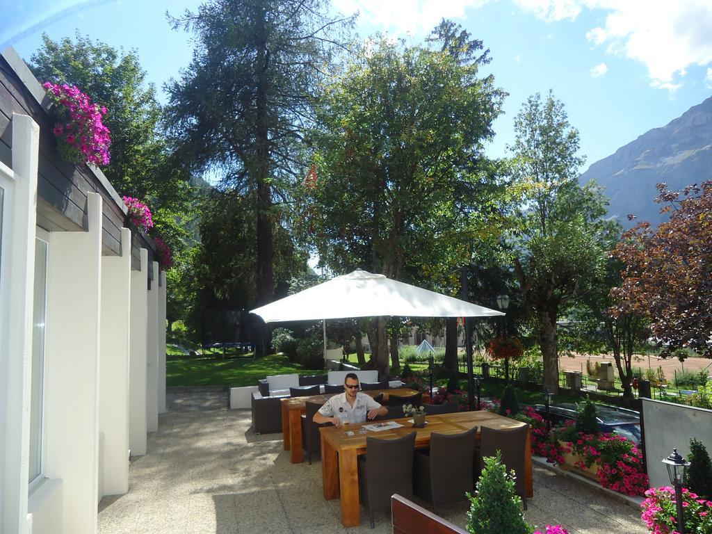 Hotel Quellenhof ลอยเคอร์บัด ภายนอก รูปภาพ